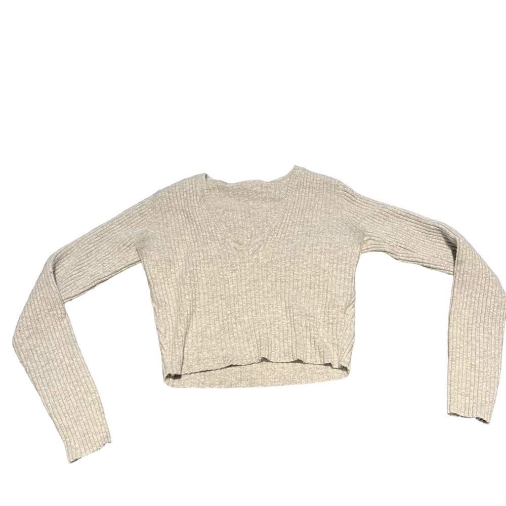 Brandy Melville Knit V Neck Sweater Grey Gray Long Sleeve